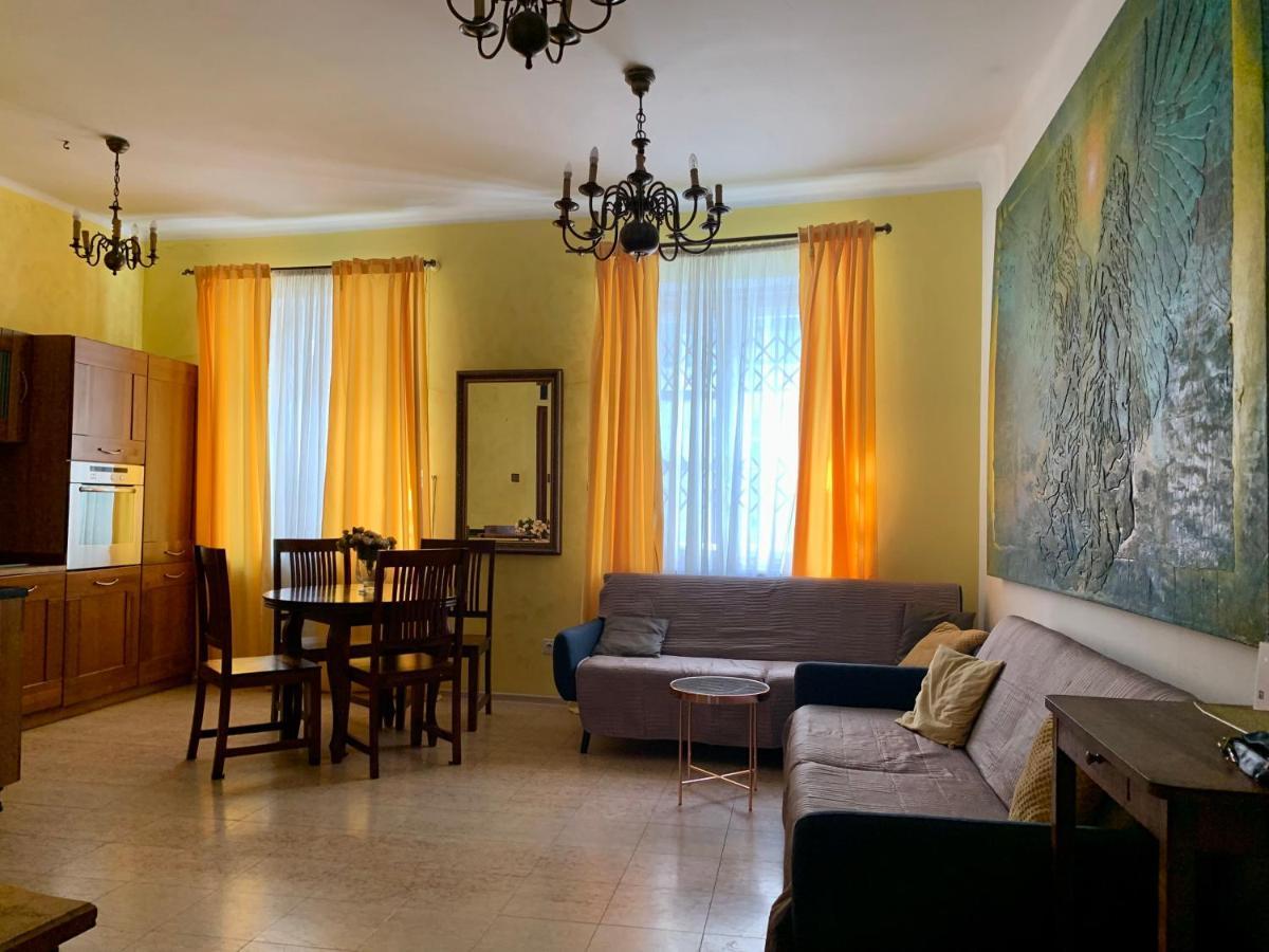 Beautiful And Charming Apartment In The Heart Of The Old Town Varšava Exteriér fotografie